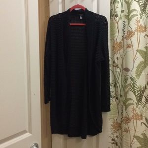 Light weight sweater